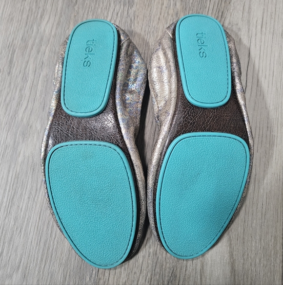 Limited Edition Tieks Love Potion Flats - Picture 7 of 10